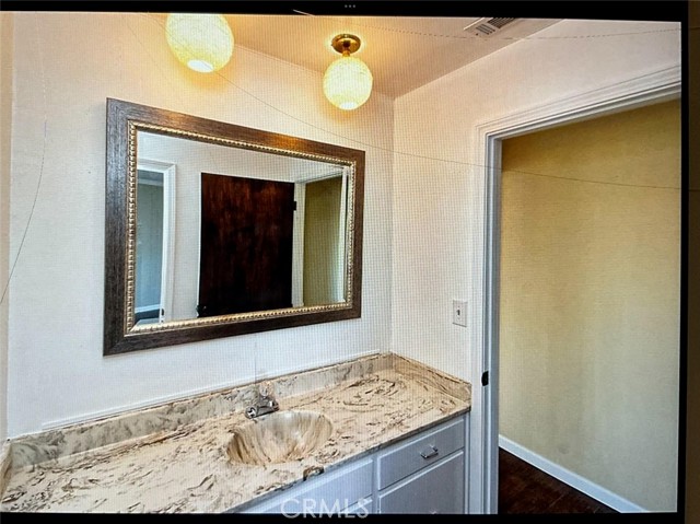 Detail Gallery Image 11 of 11 For 25373 Valley View Rd, Apple Valley,  CA 92308 - 3 Beds | 2 Baths