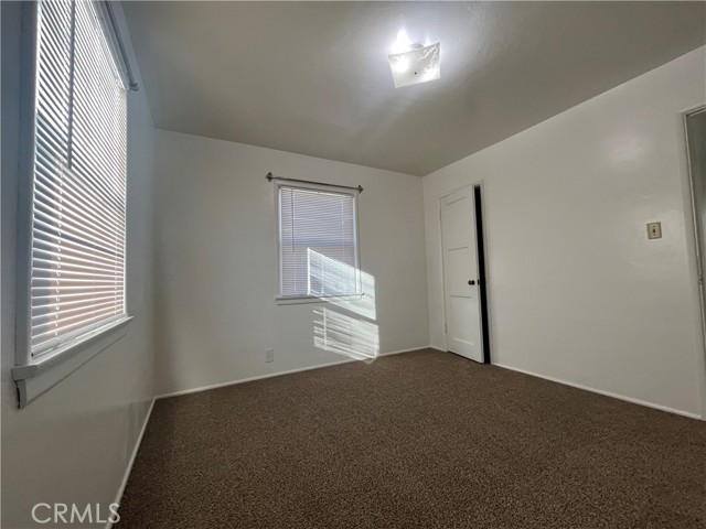 Detail Gallery Image 11 of 19 For 911 Park Ave, Calimesa,  CA 92320 - 2 Beds | 1 Baths