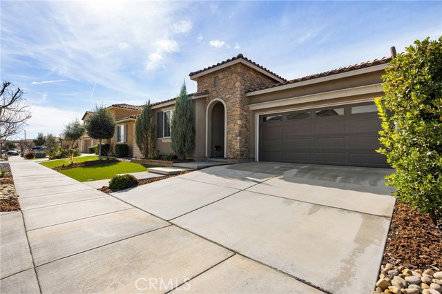Detail Gallery Image 5 of 73 For 29807 Saddle Ranch Pl, Menifee,  CA 92584 - 4 Beds | 2 Baths