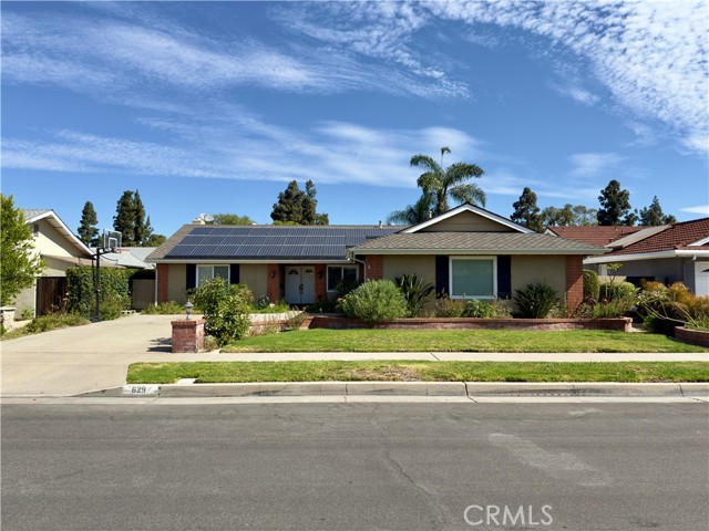 Detail Gallery Image 3 of 57 For 629 E Riverview Ave, Orange,  CA 92865 - 4 Beds | 2 Baths