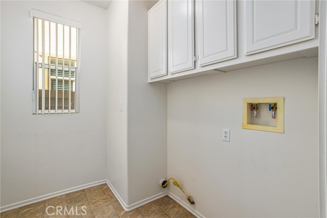 Detail Gallery Image 17 of 39 For 35375 Trevino Trl, Beaumont,  CA 92223 - 3 Beds | 2/1 Baths