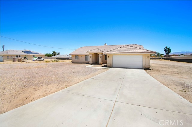 Detail Gallery Image 4 of 34 For 11949 Hawthorne Ave, Hesperia,  CA 92345 - 3 Beds | 2 Baths