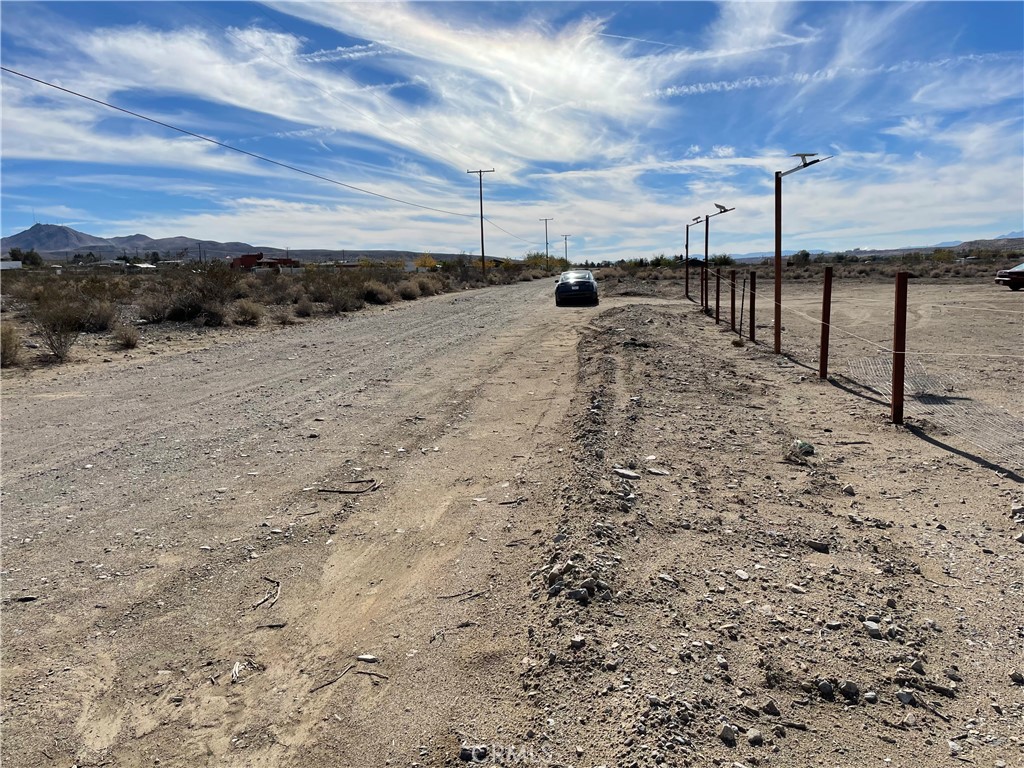 22770 Sunflower Avenue, Oro Grande, CA 92368