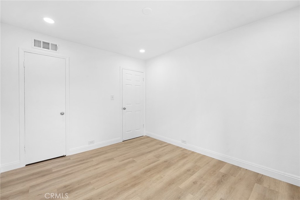 MLS #GD26194257 image #27