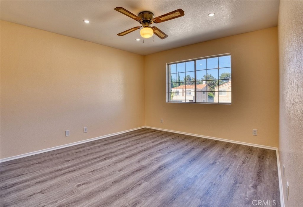 MLS #SR25246975 image #14