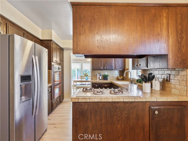 Detail Gallery Image 3 of 48 For 15354 Runnymede St, Van Nuys,  CA 91406 - 4 Beds | 2 Baths