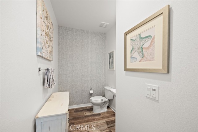 Detail Gallery Image 17 of 62 For 4260 Powell Way #101,  Corona,  CA 92883 - 3 Beds | 2/1 Baths