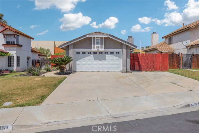 Detail Gallery Image 1 of 19 For 6159 Rochelle Ct, Jurupa Valley,  CA 92509 - 3 Beds | 2 Baths