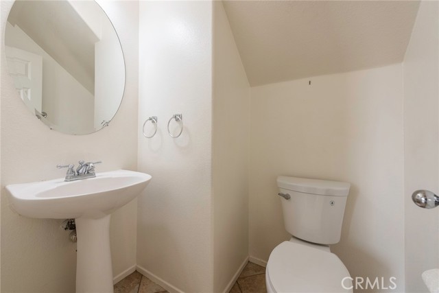 Detail Gallery Image 8 of 33 For 6390 Lionel Ct, Riverside,  CA 92504 - 3 Beds | 2/1 Baths