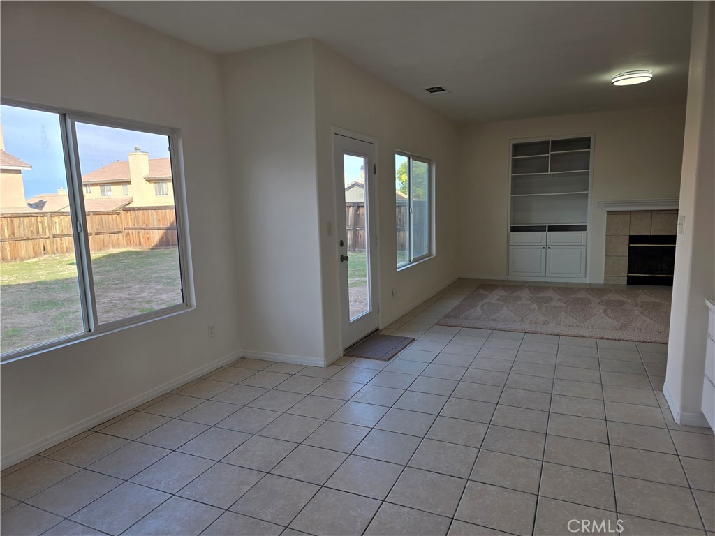 MLS #SR25268540 image #9