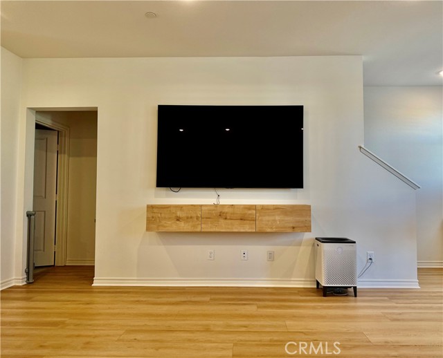 Detail Gallery Image 7 of 38 For 11450 Artesia, Artesia,  CA 90701 - 4 Beds | 4 Baths