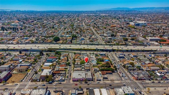 322 63rd Place, Los Angeles, California 90003, 2 Bedrooms Bedrooms, ,1 BathroomBathrooms,Single Family Residence,For Sale,63rd,PW24068976