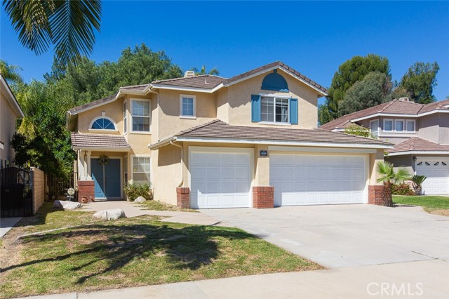 Detail Gallery Image 4 of 46 For 14006 Plum Hollow, Chino Hills,  CA 91709 - 4 Beds | 3/1 Baths