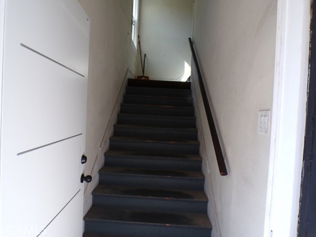 515 S Coronado Street, Los Angeles CA: https://media.crmls.org/medias/d34f48dc-cbf8-4109-84f5-0d8b17ff10d2.jpg