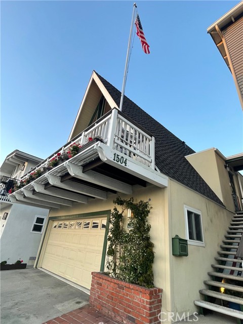 1504 Highland Avenue, Manhattan Beach, California 90266, 3 Bedrooms Bedrooms, ,3 BathroomsBathrooms,Residential,Sold,Highland,SB22068385