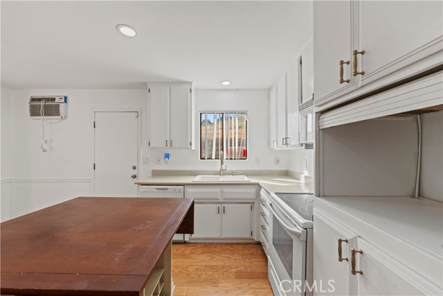 43323 LOOKABOUT RD, Lake Hughes CA: https://media.crmls.org/medias/d35030af-8b88-4b87-be9c-e6771821453d.jpg