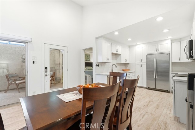 Detail Gallery Image 10 of 30 For 7890 E Spring St 10g,  Long Beach,  CA 90815 - 1 Beds | 1 Baths