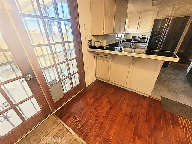 Detail Gallery Image 11 of 36 For 12545 Tonikan Rd, Apple Valley,  CA 92308 - 3 Beds | 1/1 Baths