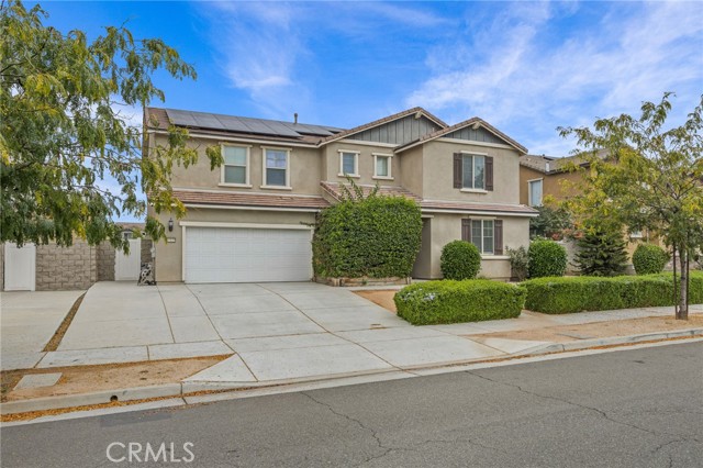 Detail Gallery Image 4 of 46 For 11129 Ryder, Jurupa Valley,  CA 91752 - 4 Beds | 2/1 Baths