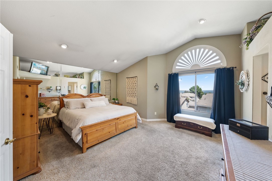 Detail Gallery Image 32 of 50 For 2929 Camellia Ct, Corona,  CA 92882 - 5 Beds | 2/1 Baths