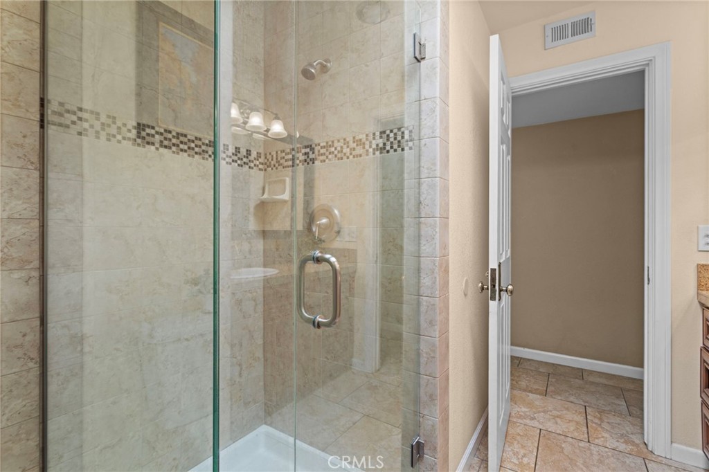 MLS #CV25263688 image #14