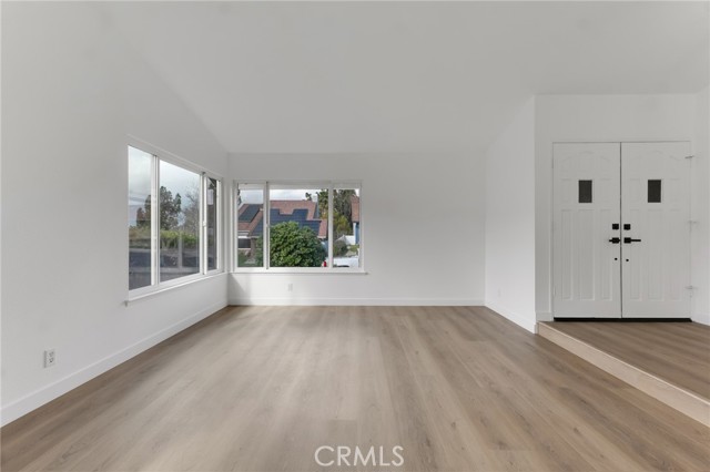 Detail Gallery Image 19 of 43 For 13754 Bear Valley Rd, Moorpark,  CA 93021 - 3 Beds | 2 Baths