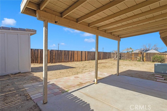 Detail Gallery Image 48 of 65 For 12268 Shadow, Victorville,  CA 92392 - 4 Beds | 3 Baths