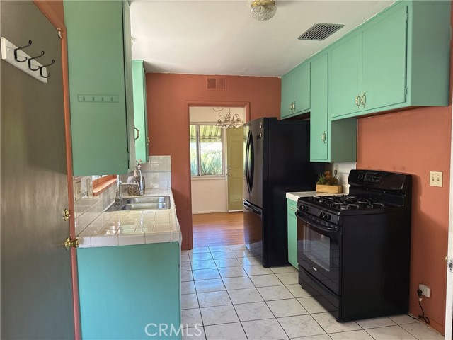 7135 Sultana Avenue, San Gabriel CA: https://media.crmls.org/medias/d353ff05-efd3-4aca-a1db-10934f3404e9.jpg