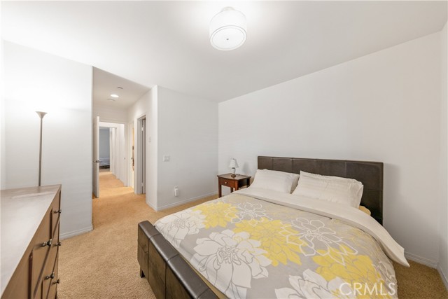 Detail Gallery Image 31 of 49 For 928 Kingsford St, Monterey Park,  CA 91754 - 4 Beds | 4/1 Baths