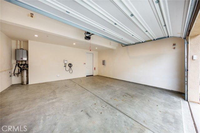 Detail Gallery Image 17 of 21 For 27466 Mercantile Court #101,  Valencia,  CA 91381 - 2 Beds | 2 Baths