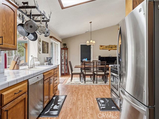 Detail Gallery Image 17 of 54 For 6132 Chowchilla Mountain, Mariposa,  CA 95338 - 3 Beds | 2 Baths