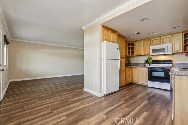 Detail Gallery Image 19 of 48 For 2561 Gonzaga Ln, Riverside,  CA 92507 - 3 Beds | 2 Baths