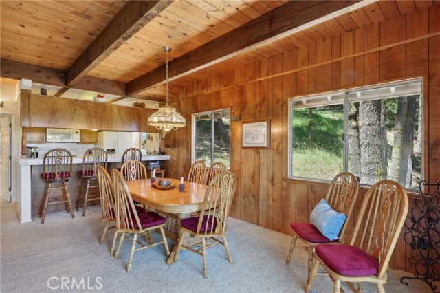 Detail Gallery Image 11 of 35 For 24571 Albrun Dr, Crestline,  CA 92325 - 4 Beds | 3 Baths