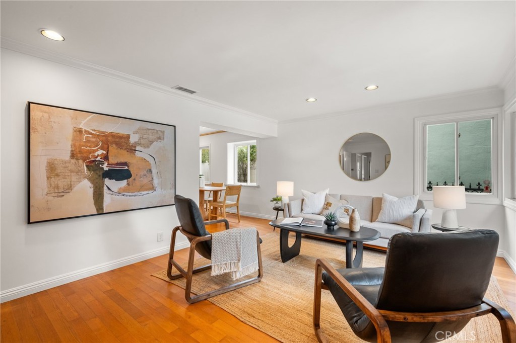 MLS #SB25218901 image #4