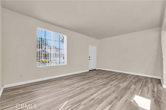 Detail Gallery Image 4 of 32 For 13127 Yellowwood, Moreno Valley,  CA 92553 - 5 Beds | 3 Baths