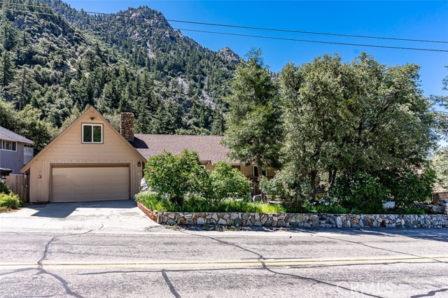 Detail Gallery Image 1 of 38 For 7605 Mt Baldy Rd, Mt Baldy,  CA 91759 - 3 Beds | 3 Baths