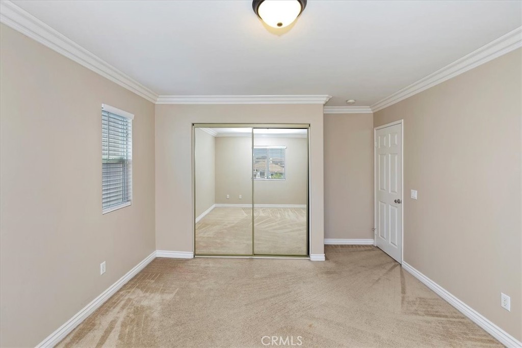 MLS #OC25117971 img 32