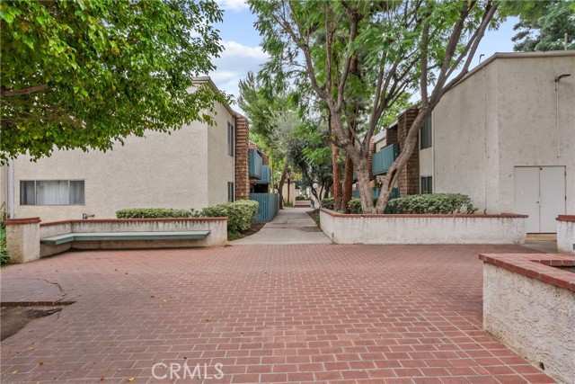 Detail Gallery Image 33 of 40 For 5700 Etiwanda #148,  Tarzana,  CA 91356 - 2 Beds | 1/1 Baths