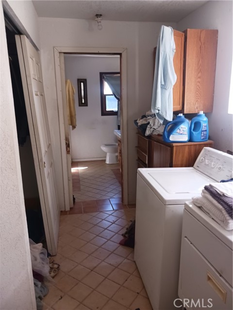 477 COUNTY LINE Road, Calimesa, California 92320, 2 Bedrooms Bedrooms, ,1 BathroomBathrooms,Residential,For Sale,477 COUNTY LINE Road,CREV23088534