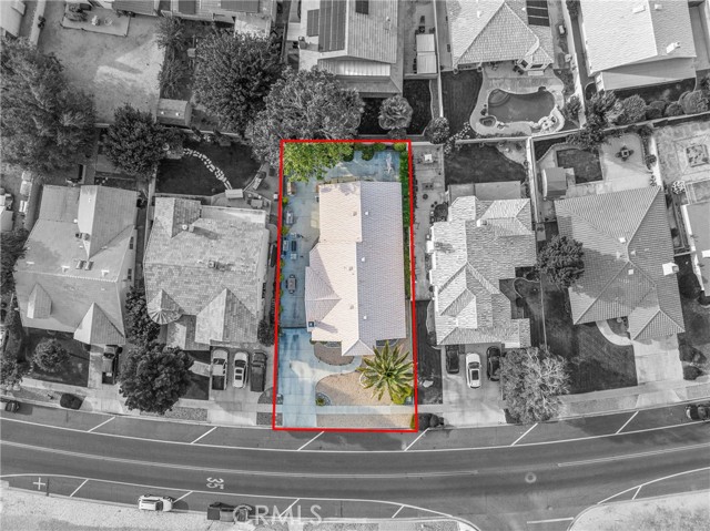 Detail Gallery Image 3 of 43 For 13290 Country Club Dr, Victorville,  CA 92395 - 3 Beds | 2 Baths