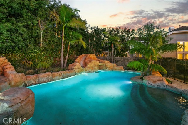 1 Pacifico, Laguna Niguel CA: https://media.crmls.org/medias/d35becdb-476d-4fdf-8290-fcdb2dcb0f5f.jpg