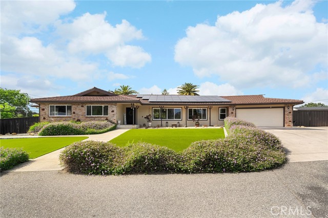 Detail Gallery Image 1 of 72 For 201 Valley View Dr, Oroville,  CA 95966 - 3 Beds | 3 Baths