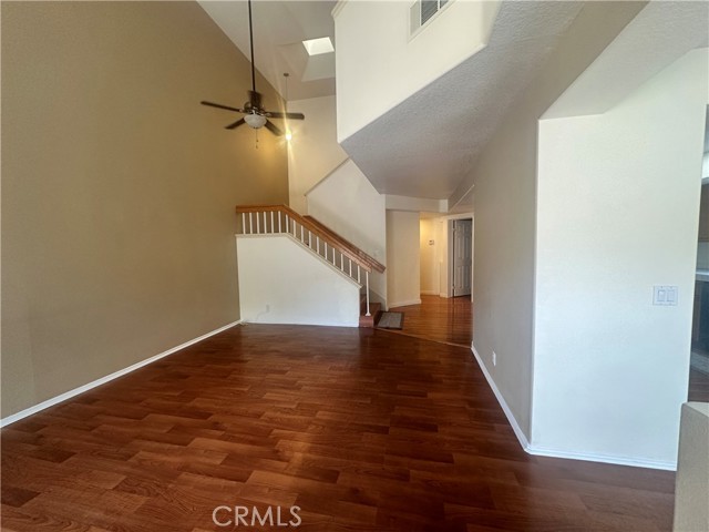Detail Gallery Image 10 of 11 For 8090 E Goldenrod Ln, Anaheim,  CA 92808 - 3 Beds | 3 Baths