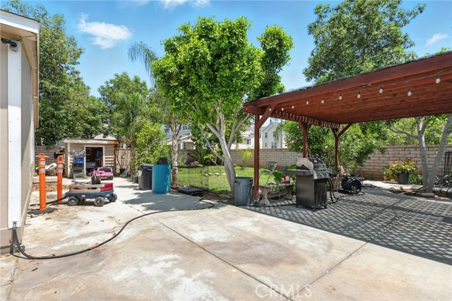 3595 Buchanan Street, Riverside CA: https://media.crmls.org/medias/d35d24b6-a1d4-4f49-beba-680515f125c2.jpg