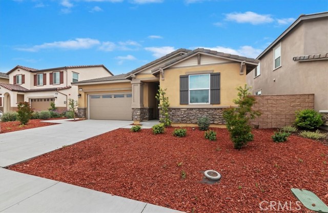467 Daniella Way, Perris CA: https://media.crmls.org/medias/d35dd593-218f-427c-a651-7def65ac4f0c.jpg