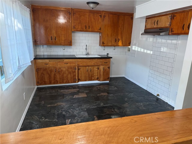 3309 E 8th Street, Los Angeles CA: https://media.crmls.org/medias/d35e1d24-3d5a-4622-abfe-42d81df1c93e.jpg