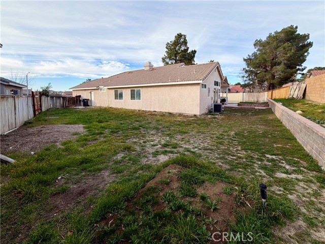 Detail Gallery Image 19 of 26 For 37116 Alder, Palmdale,  CA 93552 - 3 Beds | 2 Baths