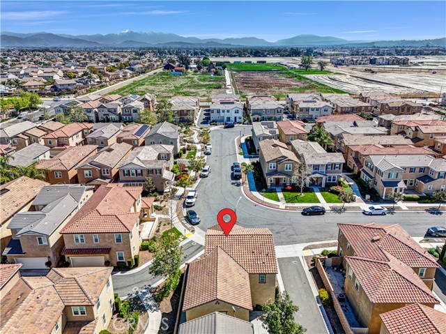5855 Silveira Street, Eastvale CA: https://media.crmls.org/medias/d35f90d4-d568-402d-8169-9b42b149b5ec.jpg