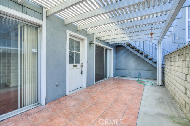 Detail Gallery Image 3 of 27 For 850 Arcadia, Arcadia,  CA 91007 - 2 Beds | 2/1 Baths