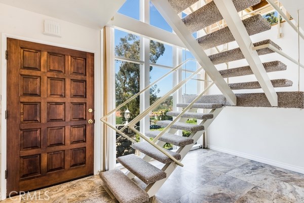 Detail Gallery Image 9 of 22 For 552 via Del Monte, Palos Verdes Estates,  CA 90274 - 3 Beds | 2 Baths